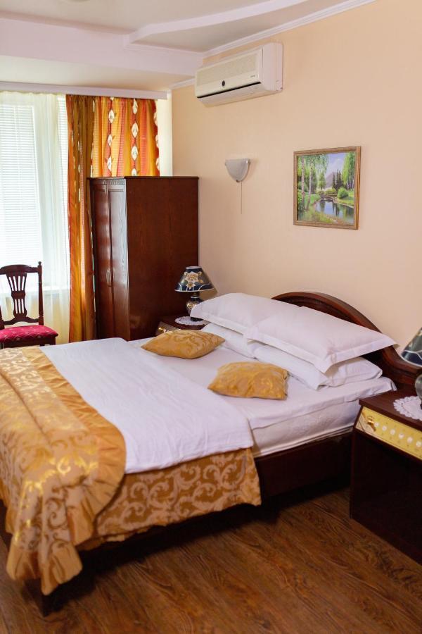 Vila Muntenia Hotel Chisinau Exterior foto